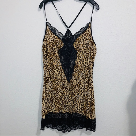 Leopard Chemise with Lace Trim - Picture 3 of 7